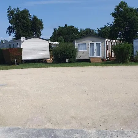 Mobil Luxueux - 40 M2 Terrasse Couverte - La Palmyre - Les Charmettes 166 -4 Etoiles Kamp alanı *