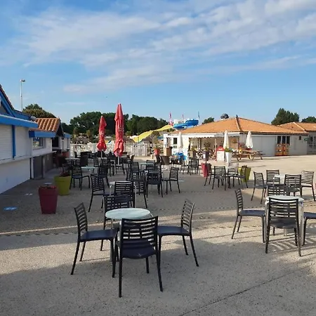 Mobil Luxueux - 40 M2 Terrasse Couverte - La Palmyre - Les Charmettes 4 étoiles